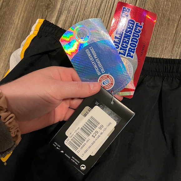 NWT LSU Nike Tempo Shorts Size XS - Picture 4 of 5